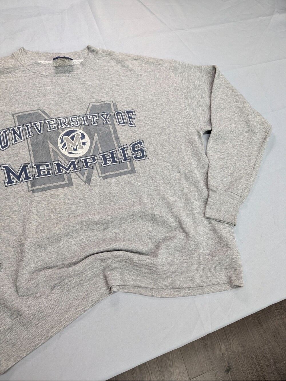University of Memphis Sweatshirt Jansport Vintage Gray L